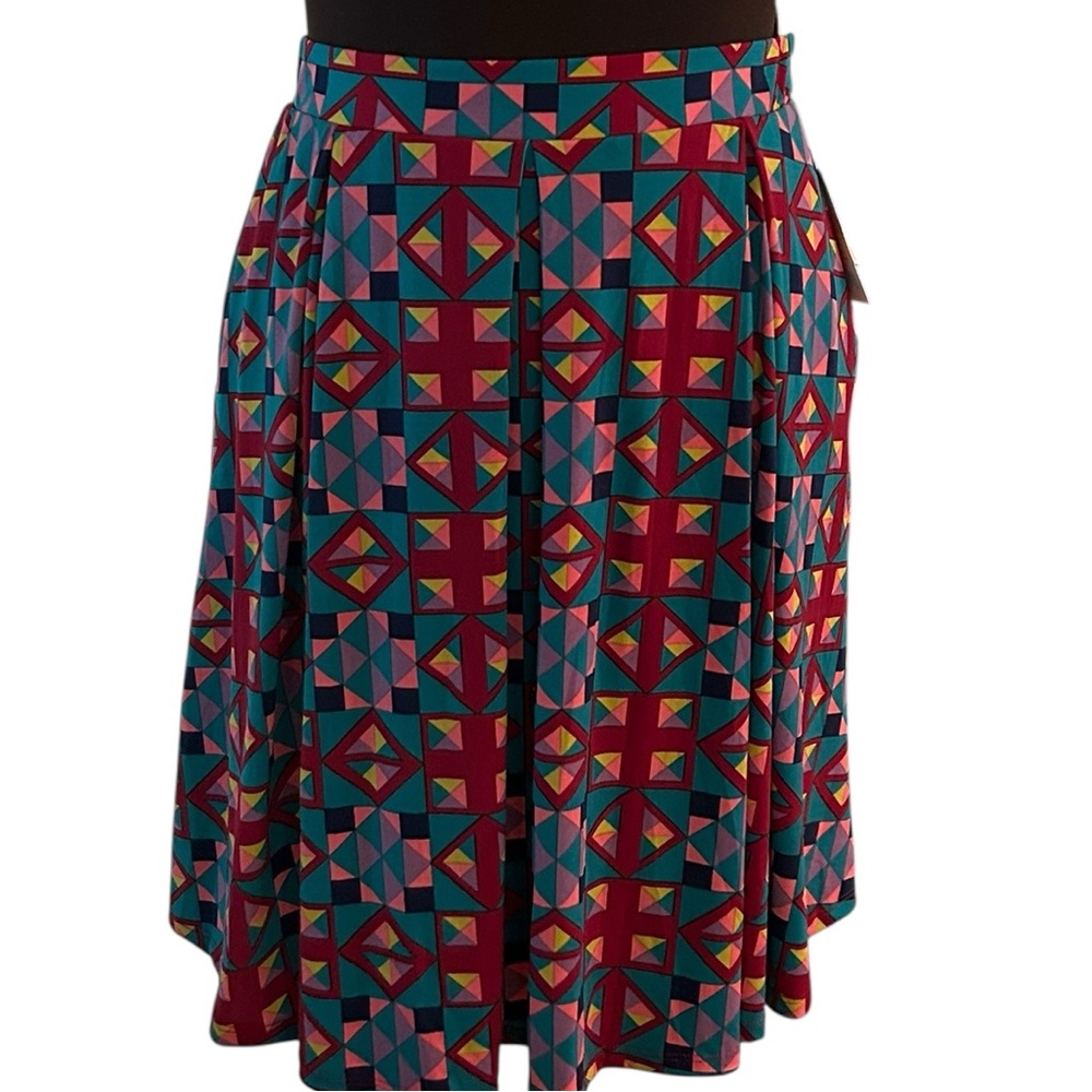New LuLaRoe Skirt Madison XL Red Turquoise Geometric pleated ALine Stretch 18-20